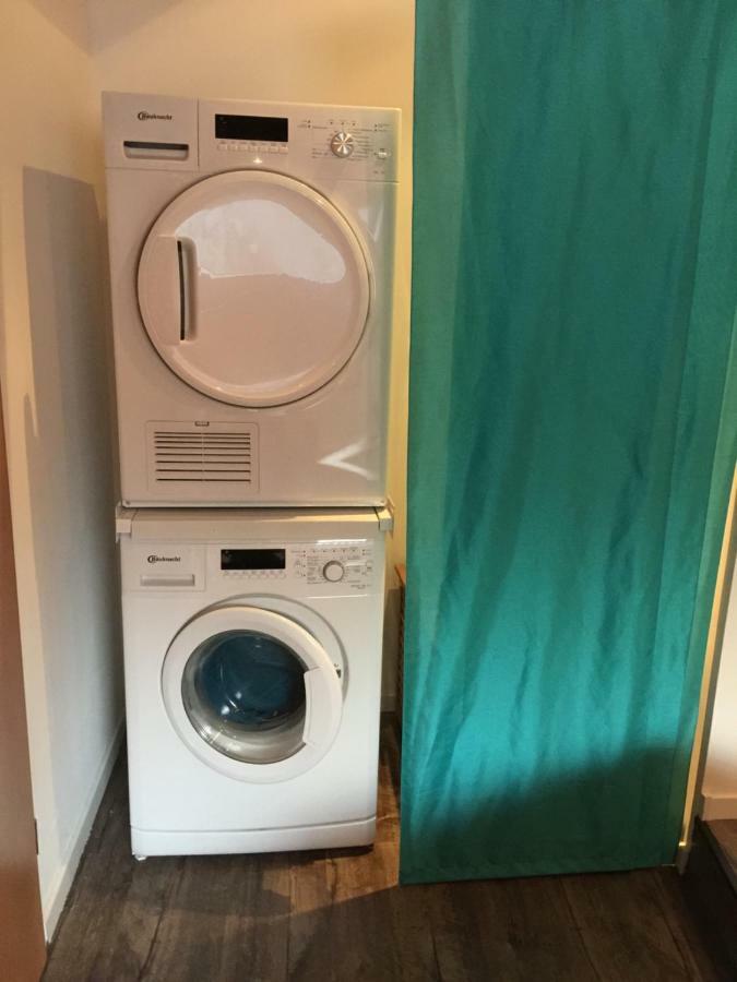 Ferienwohnung Alte B3 Рингсхайм Екстериор снимка